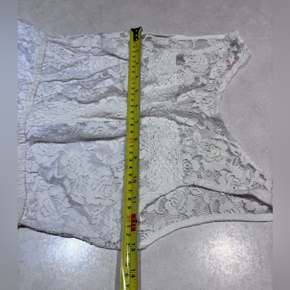 WHITE LACE MINI DRESS - Picture 12 of 13